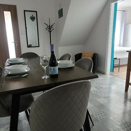 A Bringas Apartman Balatonfured Bagian luar foto