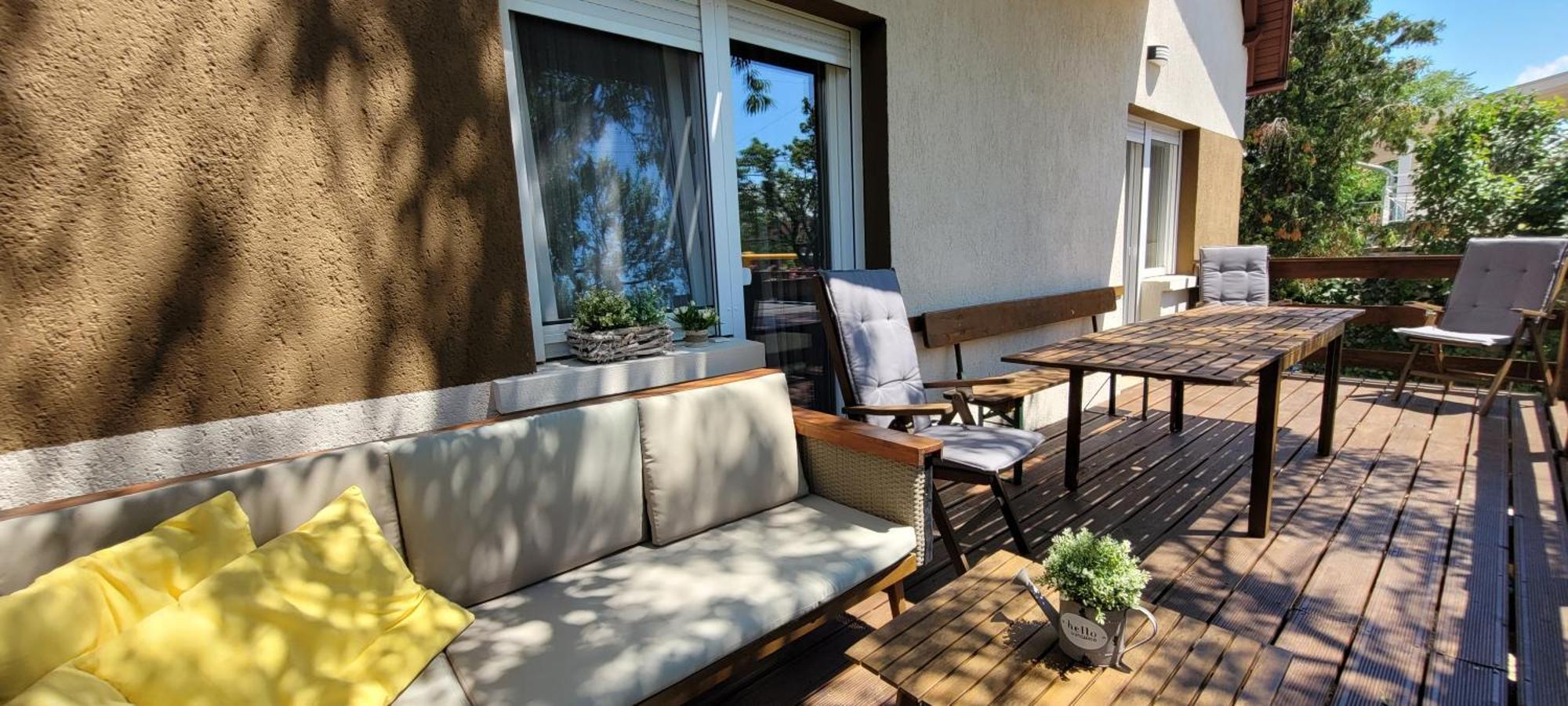 A Bringas Apartman Balatonfured Bagian luar foto