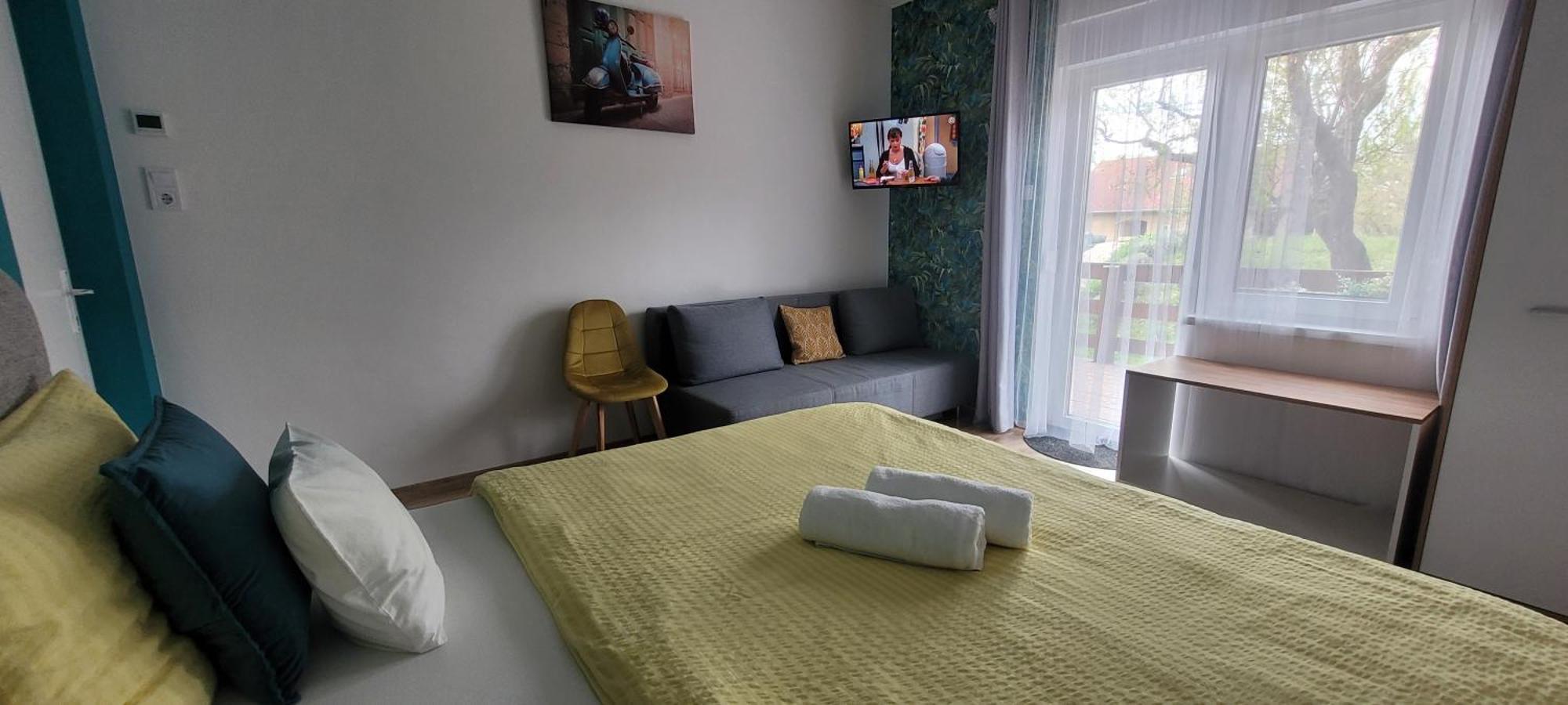 A Bringas Apartman Balatonfured Bagian luar foto