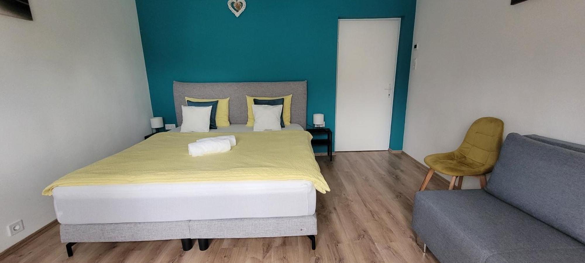 A Bringas Apartman Balatonfured Bagian luar foto